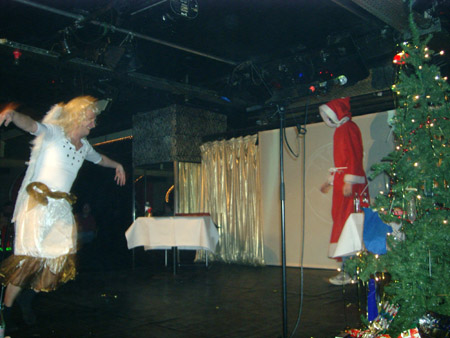 weihnachtsmann und engelchen