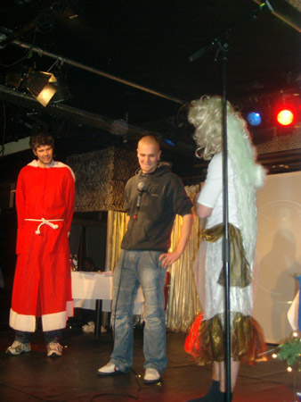 für diesen herrn gabs ein rotztüchlein