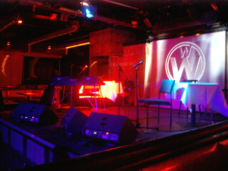 die bühne ist bereitet!