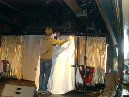 hinter dem laken wird echt operiert!