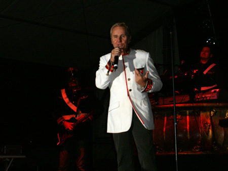 gr�� euch die madln, servus die buam..