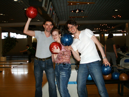 das gegen-alles-team!