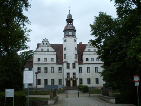 schloss lindenau, vergammelt