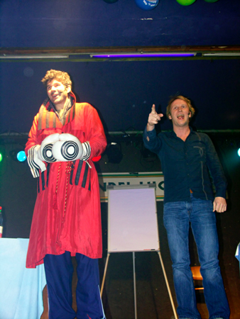 ..da steht er wieder..