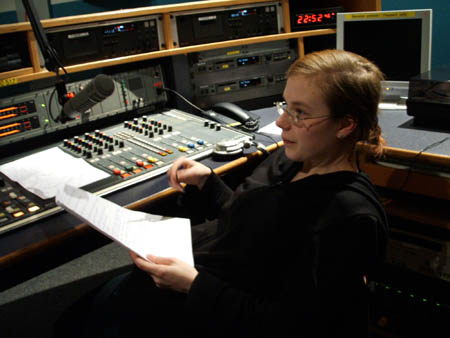 chrissy, entsetzt über springhuhns antworten