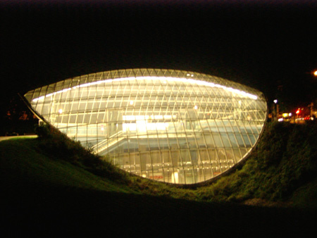 eine ubahnstation in münchen