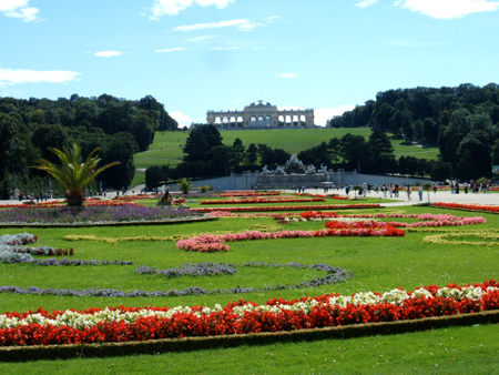 park schönbrunn mit gloriette